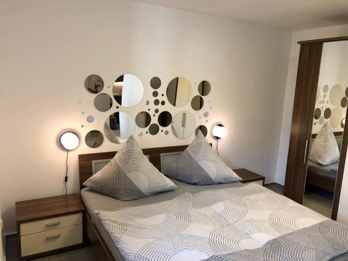 Erdgeschoss-Appartement Mit Seeterasse Ahrensbok Экстерьер фото