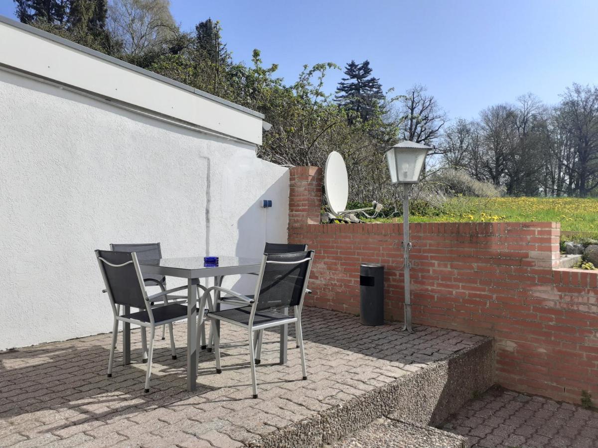 Erdgeschoss-Appartement Mit Seeterasse Ahrensbok Экстерьер фото